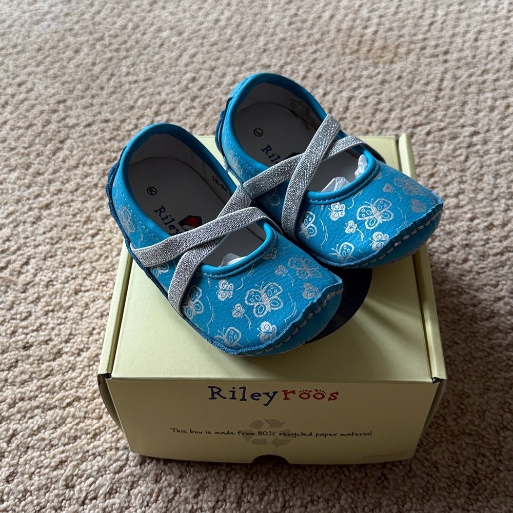 🌿Rileyroos NWT leather baby shoes -age 18-6 months.Buttery soft leather.🌿